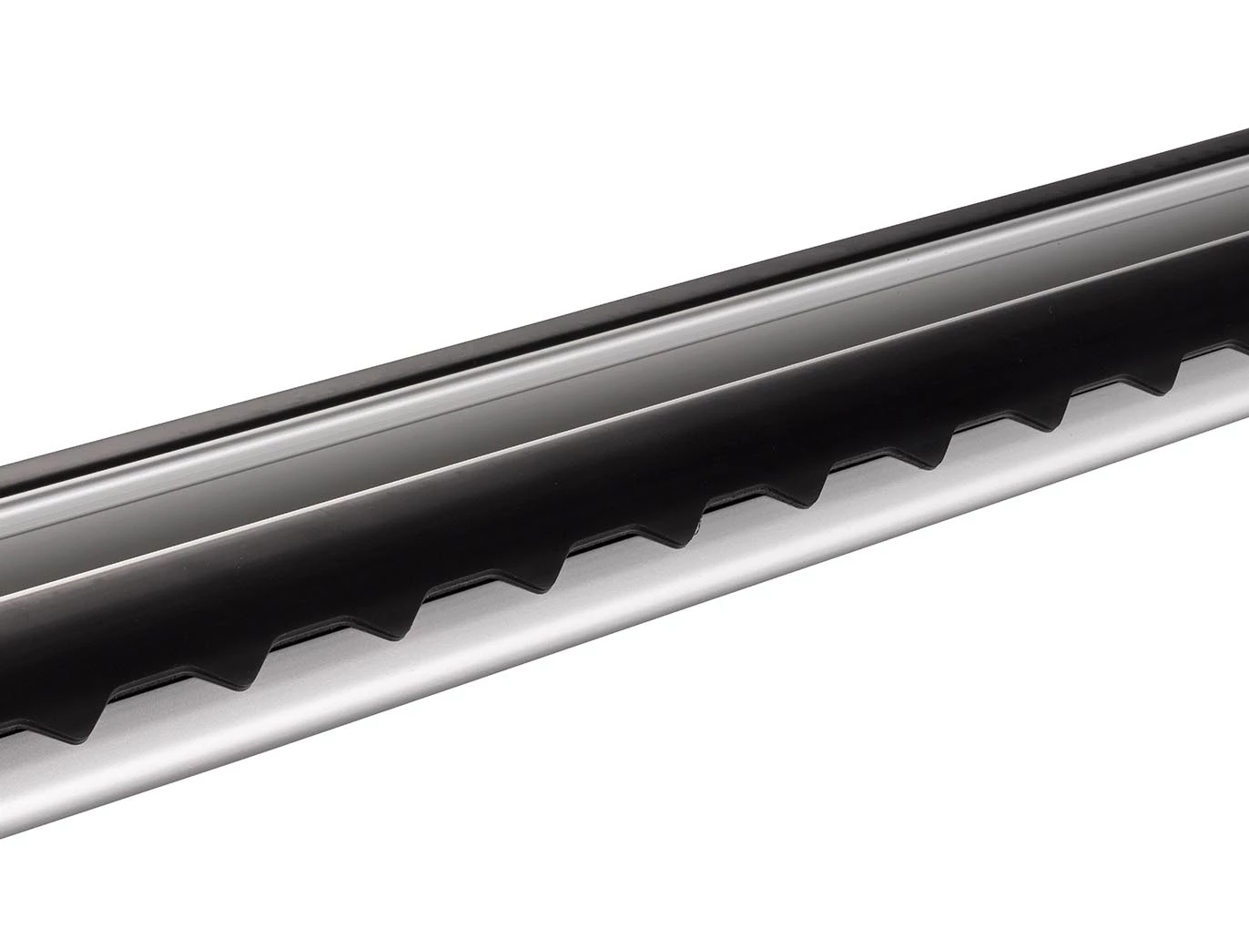 Yakima HD Through Bar Silver 2 Bar Roof Rack For VOLKSWAGEN Jetta Mk6 4dr Sedan With Bare Roof (2011 Onwards) 3 Yakima HD Through Bar Silver 2 Bar Roof Rack For VOLKSWAGEN Jetta Mk6 4dr Sedan With Bare Roof (2011 Onwards) - Image 3