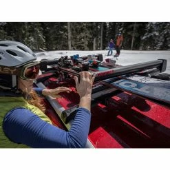 Yakima FreshTrack 6 8003093 17 Yakima FreshTrack 6 8003093 -Auto Parts Sales Shop 8003093 07